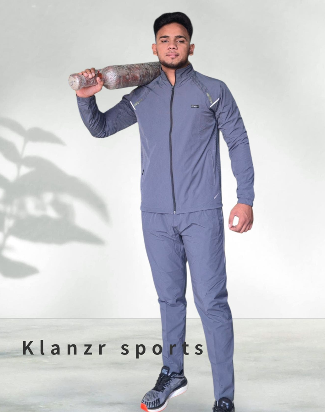 TRACKSUIT